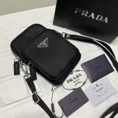 PRADA スマホショルダーバッグ ブラック