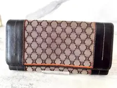 セリーヌ CELINE トリオンフ柄 キャンバスレザー 長財布 A395