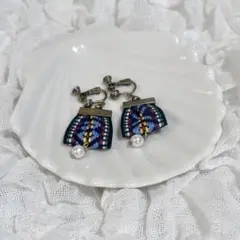 Item thumbnail for item f1ee0851-e5bd-454f-9741-9efe1db2f59b