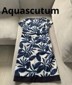 Aquascutum 半袖ひざ丈ワンピース 葉柄　【クリーニング済】