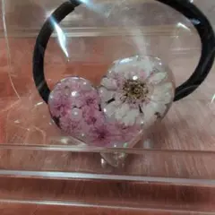 【新品未使用】ハンドメイド　ハート型押し花レジンヘアゴム　ピンク　122