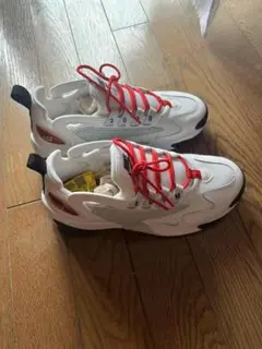 ほぼ新品同様のNike Zoom 2k 22.5cm着用時間は15分のみです