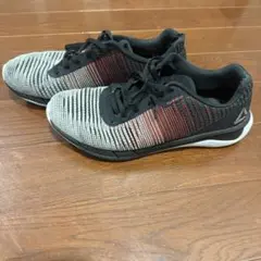 Reebok トレーニングシューズ ブラック/ホワイト/レッド