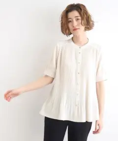 新品未使用タグ付き【grove】洗える消しプリーツブラウス　アイボリー　M