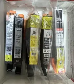 Item thumbnail for item 4c6556b5-f58b-4416-b9e8-9fd8ab61d474