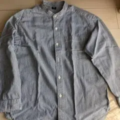 UNIQLOバンドカラー ストライプシャツ