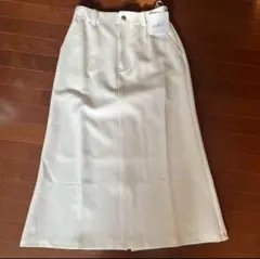 【新品】147 イチヨンナナ　白スカート　sizeS