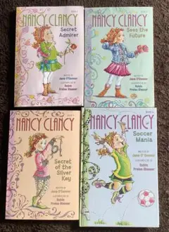 Nancy Clancy 4冊　1冊のみハードカバー