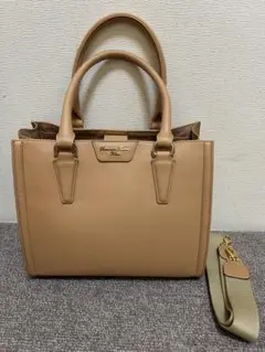Samantha Thavasa Deluxeサマンサタバサ　ば