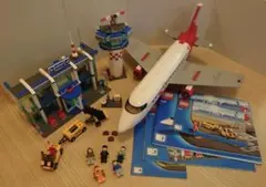 LEGO 空港ターミナルと航空機セット 3182