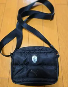 Puma フェラーリ サコッシュバッグ ブラック
