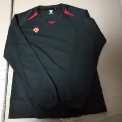 デサントバレーボール長袖シャツ
