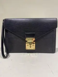 Item thumbnail for item d0637383-6778-4f5f-a725-bc1e6b6a36d9