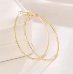 ♥️人気商品♥️おしゃれ　レディース　フープピアス　ゴールド　可愛い　上品　海外
