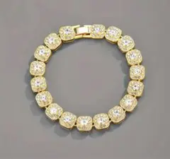 一切の妥協なし。重厚8mmテニスチェーンブレスレット｜ブリンブリン