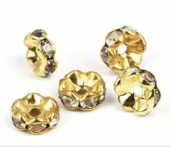 金色の波型クリアストーン付き0.8㎝　85個
