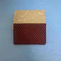 美品　赤い花柄パスケース