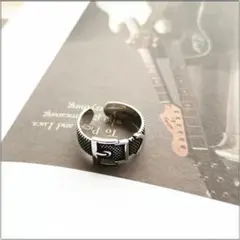 ♦珍しい!ベルト風デザインリング♦