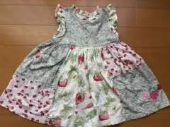 ネクスト　いちご柄ワンピース　104cm