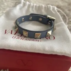 正規品 ヴァレンティノ ロックスタッズ ブレスレット ブルー