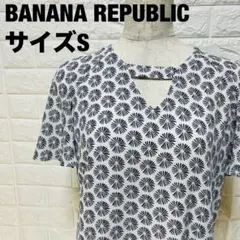 BANANA REPUBLIC レトロ花柄 Vネック 半袖 S 美品 【122】