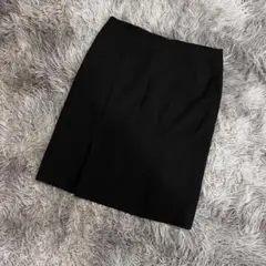 未使用級『Aquascutum』アクアスキュータム　ペンシルスカート　膝丈　黒