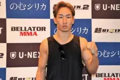 激レア　朝倉未来　着用モデル　RISIN タンクトップ
