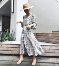 sandlessmoon ヘビ柄 長袖シャツワンピース