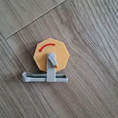 ガチャガチャ ガラポン