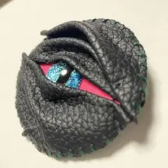 Item thumbnail for item 594e1c8c-8280-4d94-bb24-46379b7ef1e5