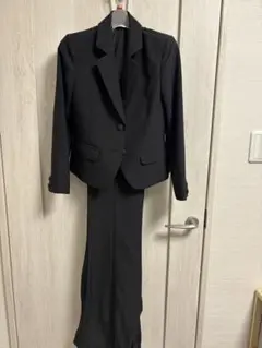 150㎝ブラック スーツ　ブラウス付き