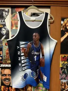 Item thumbnail for item 82f3a4dc-cd6d-4ce5-b07d-44ebe66f7b34