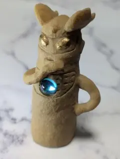 ウルトラはにわ　ウルトラマンゼロ