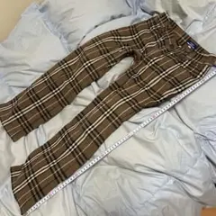 バーバリーブルーレーベル　ストレートパンツ　36号　日本製　春夏
