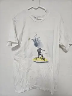 SCANDALイラスト付きホワイトTシャツ her