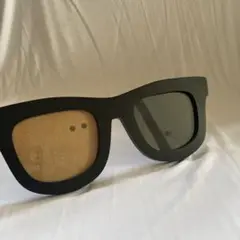 メガネ型フォトフレーム