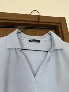ライトブルー 半袖ポロVネック