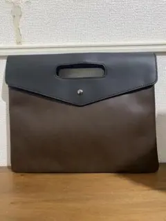 Item thumbnail for item 2ce1a568-91ef-472f-8ed0-b2d8c2ba44d4