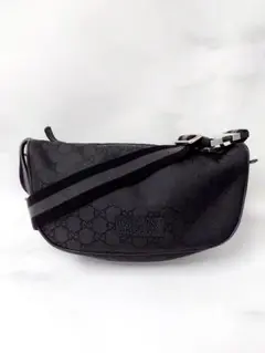 GUCCI(グッチ) ナイロン ボディーバッグ 449182 SH965