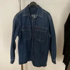 デニムシャツ