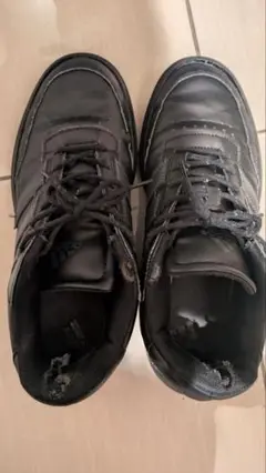 [adidas] メンズ コートブロック NKG81スニーカー