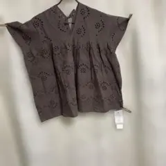 サマンサモスモス　シフリーブラウス　　　ブラウン色 新品未使用