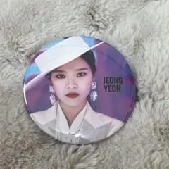 TWICE JEONGYEON (トゥワイス ジョンヨン)