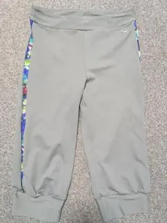 美品*+me グレー トレーニングパンツ