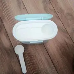 離乳食 保存容器 ホワイト ブルー スプーン付き