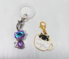 猫とカップのチャーム　アンブレラマーカー