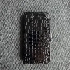 i Phone11 手帳型スマホケース　クロコダイル風　黒/ブラック