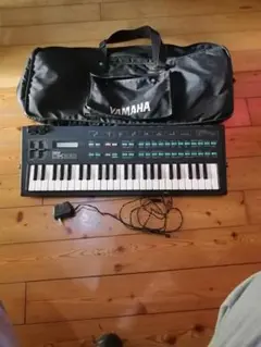 YAMAHA DX100　シンセサイザー　ヤマハ　専用ケース付き YAMAHA DX100 | 中古新入荷商品 | | えちごやミュージック