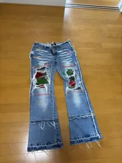 巨富 ダメージフレアデニムパンツ