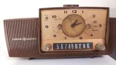 ゼネラル・エレクトリック913D 真空管 AM クロック ラジオ1958年